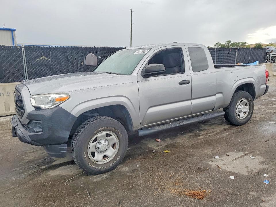 2019 TOYOTA TACOMA SR