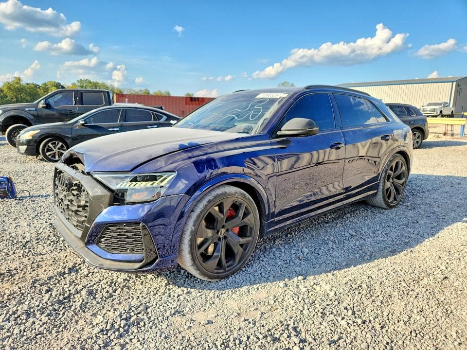 2022 AUDI RS Q8