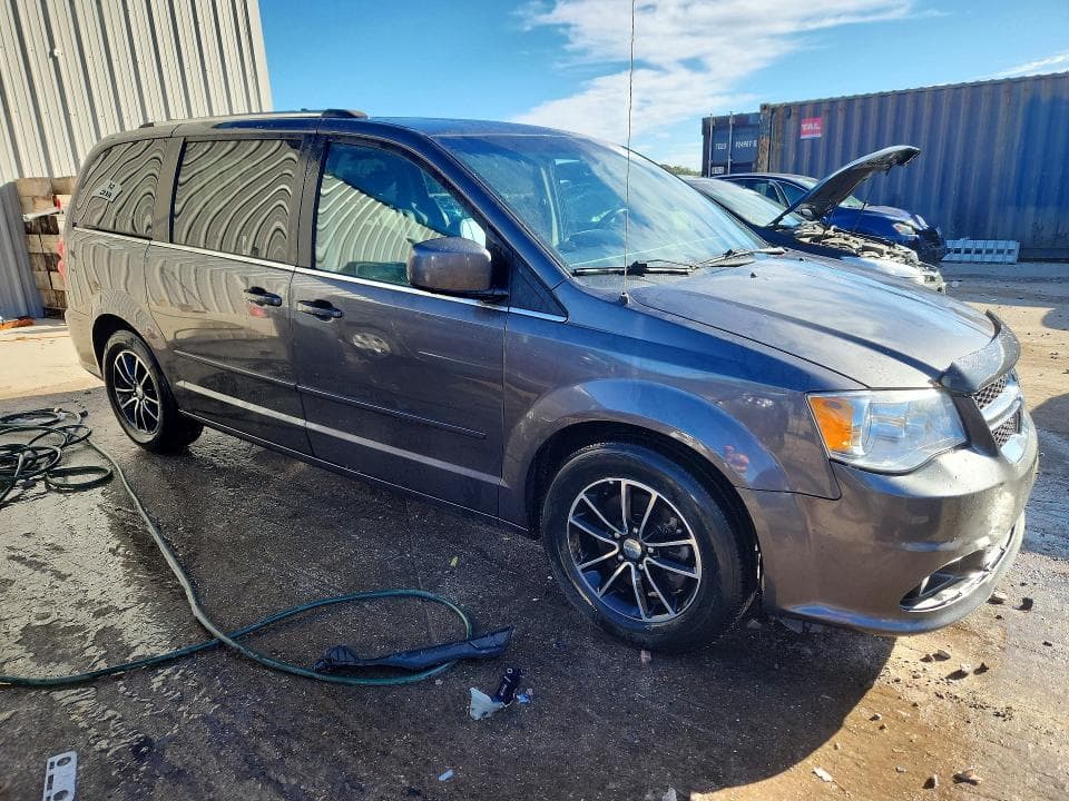 2017 DODGE GRAND CARAVAN SXT 4