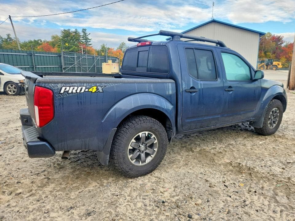 2021 NISSAN FRONTIER S 3