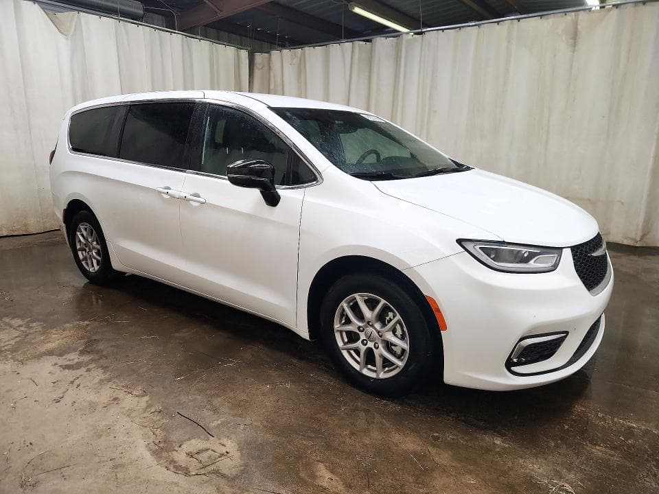 2025 CHRYSLER PACIFICA SELECT 4