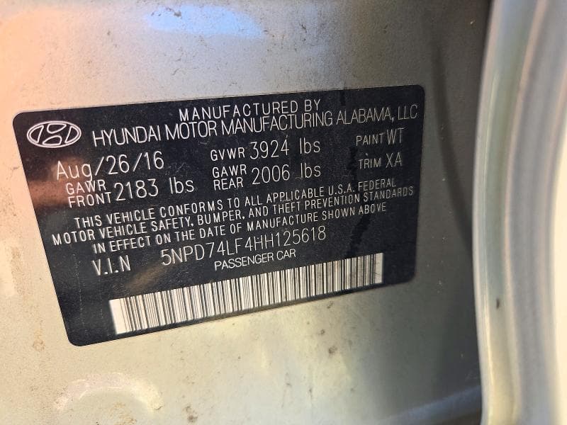 2017 HYUNDAI ELANTRA SE 12