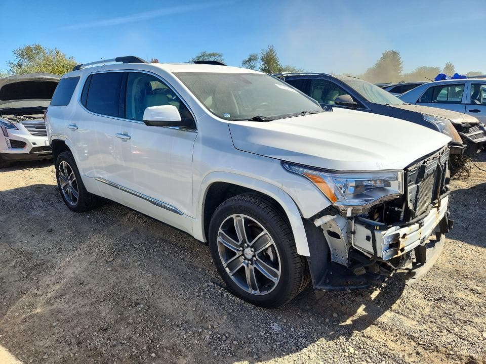 2017 GMC ACADIA DENALI 4