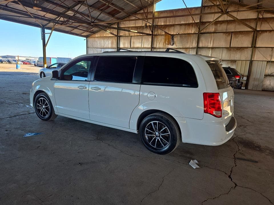 2019 DODGE GRAND CARAVAN GT 2