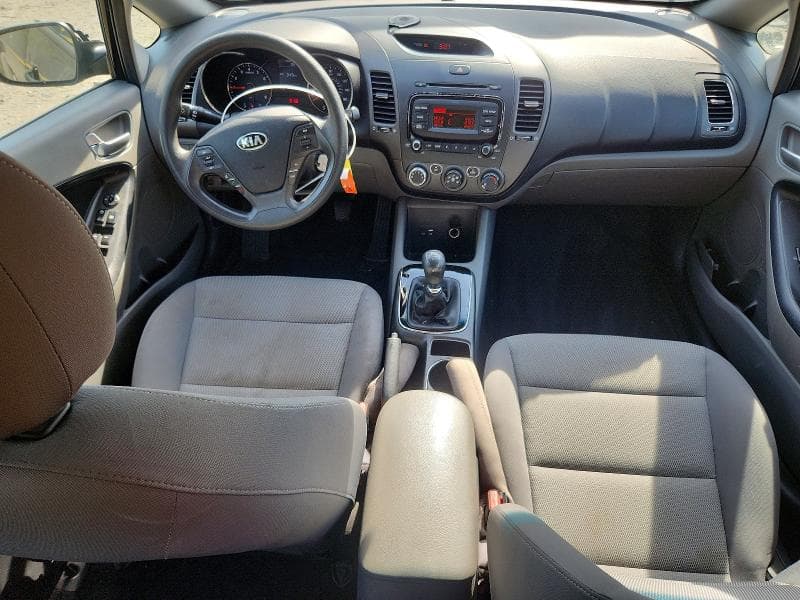 2017 KIA FORTE LX 8