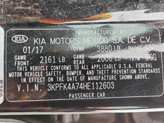 2017 KIA FORTE LX 12
