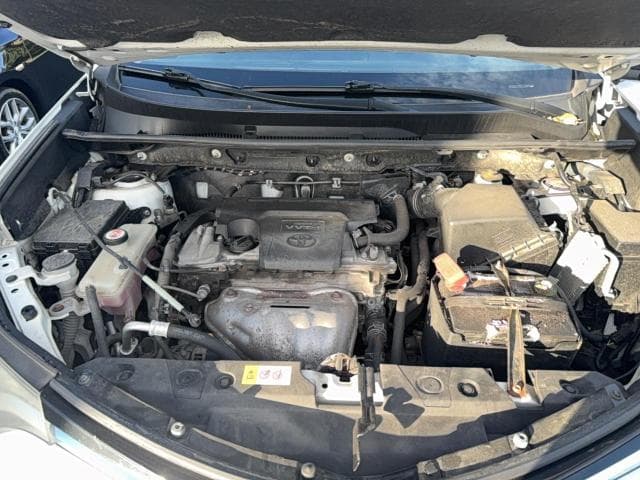 2017 TOYOTA RAV4 LE 7