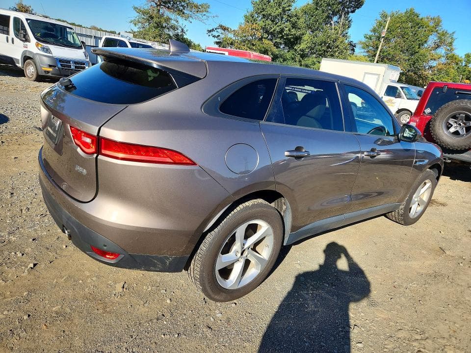 2017 JAGUAR F-PACE PREMIUM 3