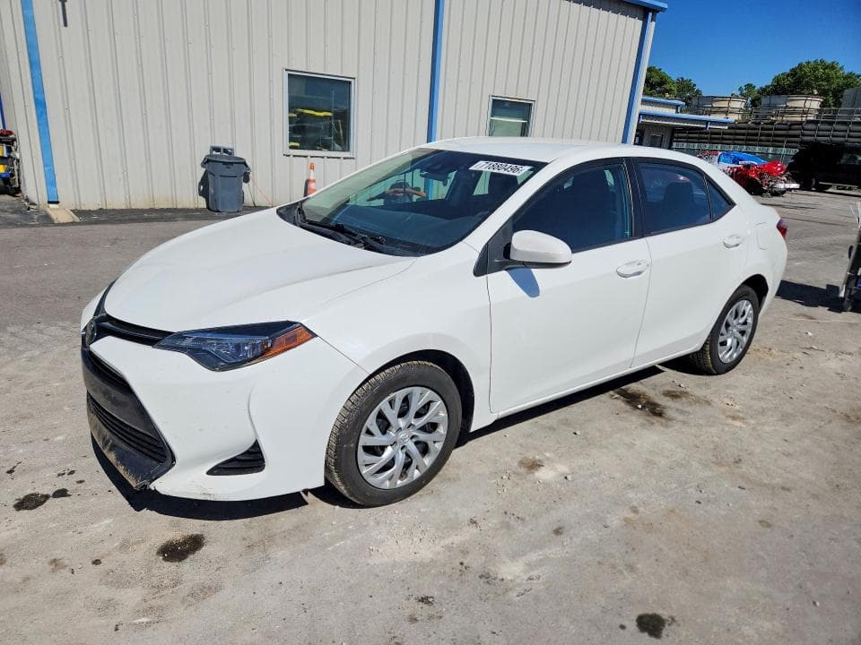 2018 TOYOTA COROLLA LE