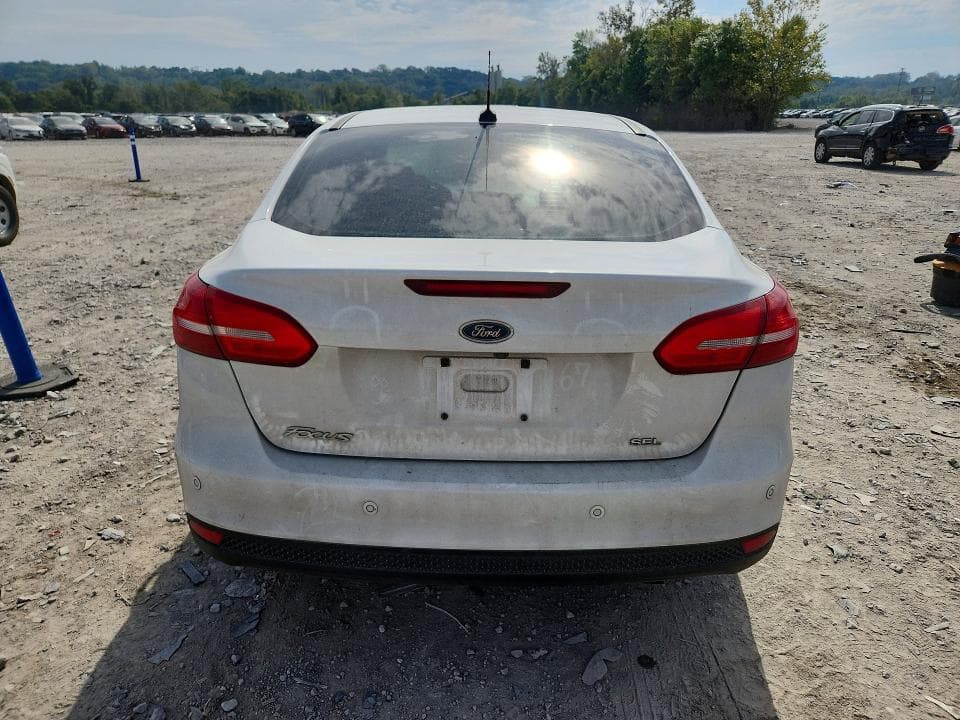 2018 FORD FOCUS SEL 6