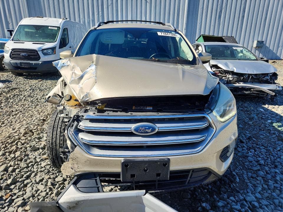 2017 FORD ESCAPE TITANIUM 5