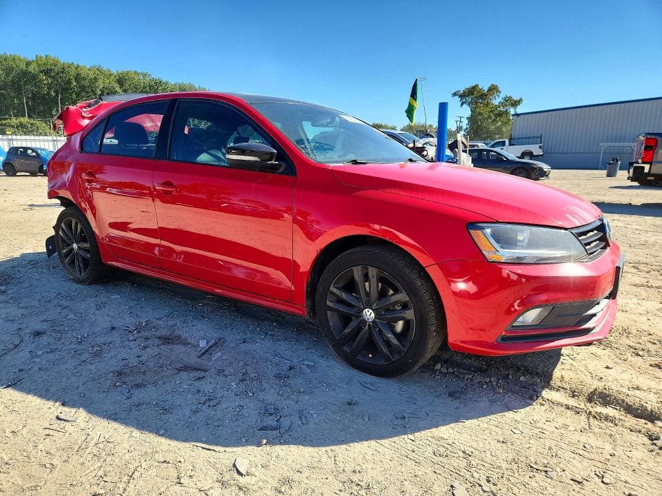 2018 VOLKSWAGEN JETTA SPORT 4
