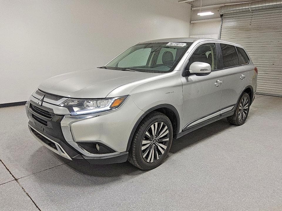 2019 MITSUBISHI OUTLANDER SE