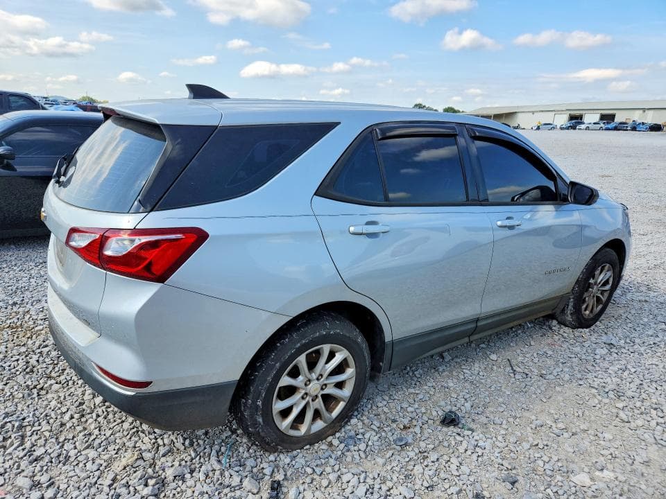 2018 CHEVROLET EQUINOX LS 3