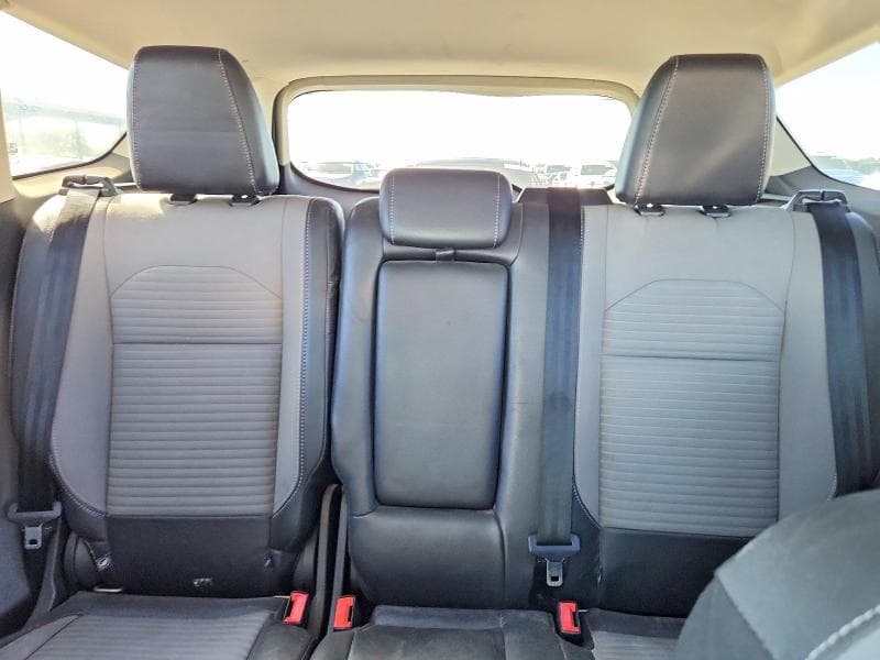 2017 FORD ESCAPE TITANIUM 10
