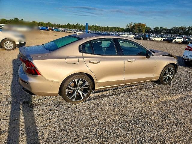 2024 VOLVO S60 PLUS 3