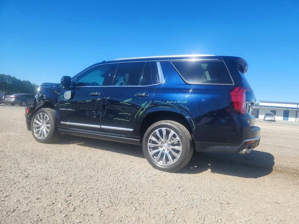 2021 GMC YUKON DENALI 2