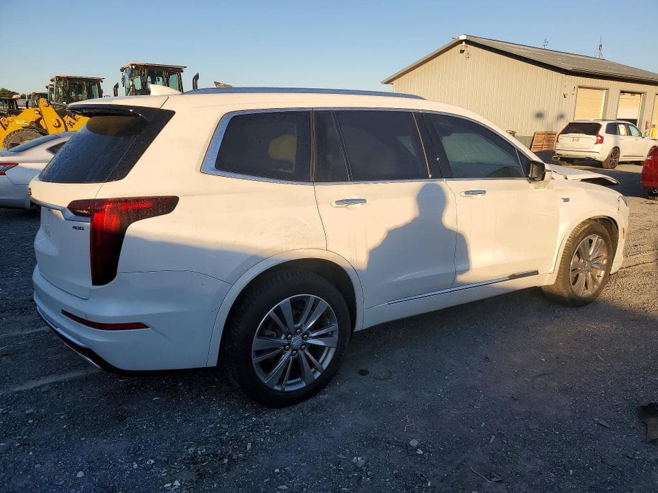 2021 CADILLAC XT6 PREMIUM LUXURY 3