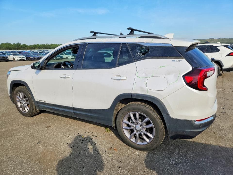 2022 GMC TERRAIN SLT 2