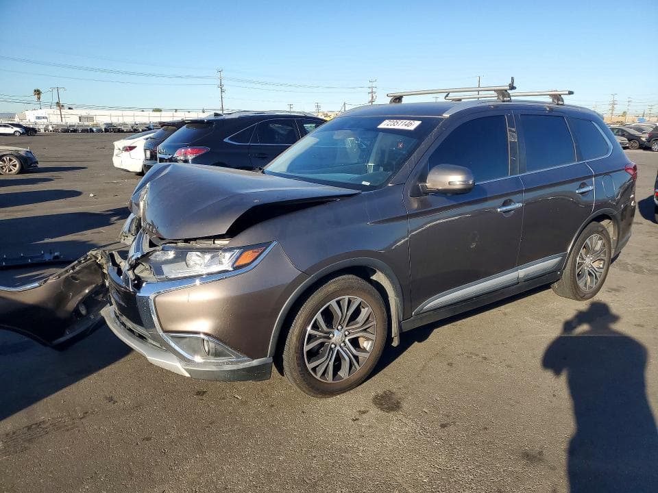2018 MITSUBISHI OUTLANDER SE - 1