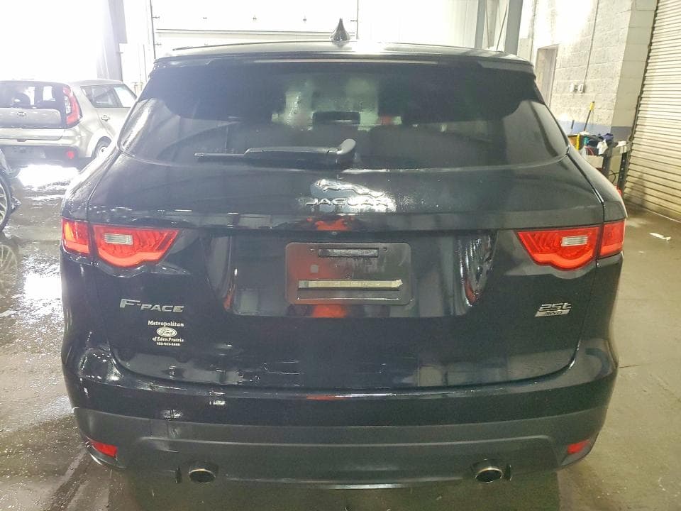 2018 JAGUAR F-PACE PREMIUM 6