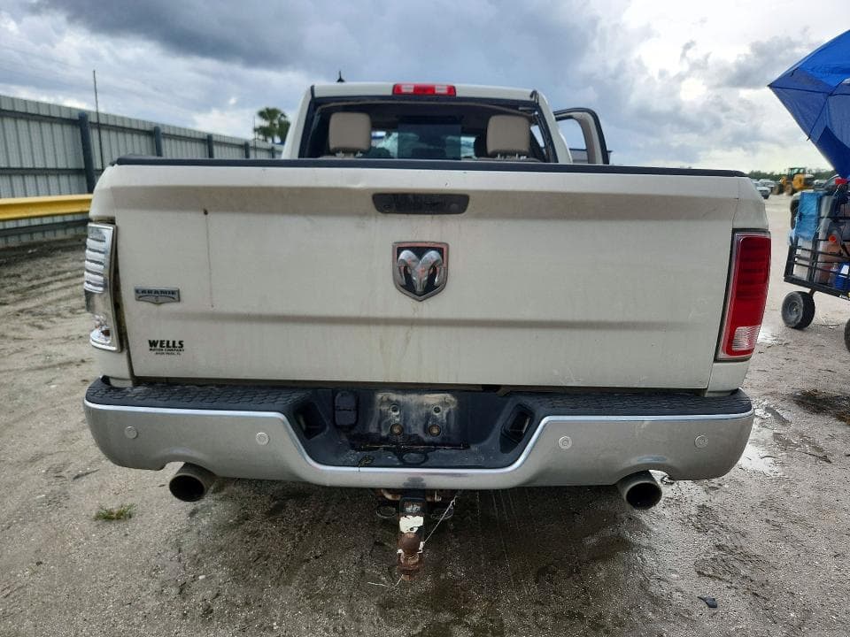 2017 RAM 1500 LARAMIE 6