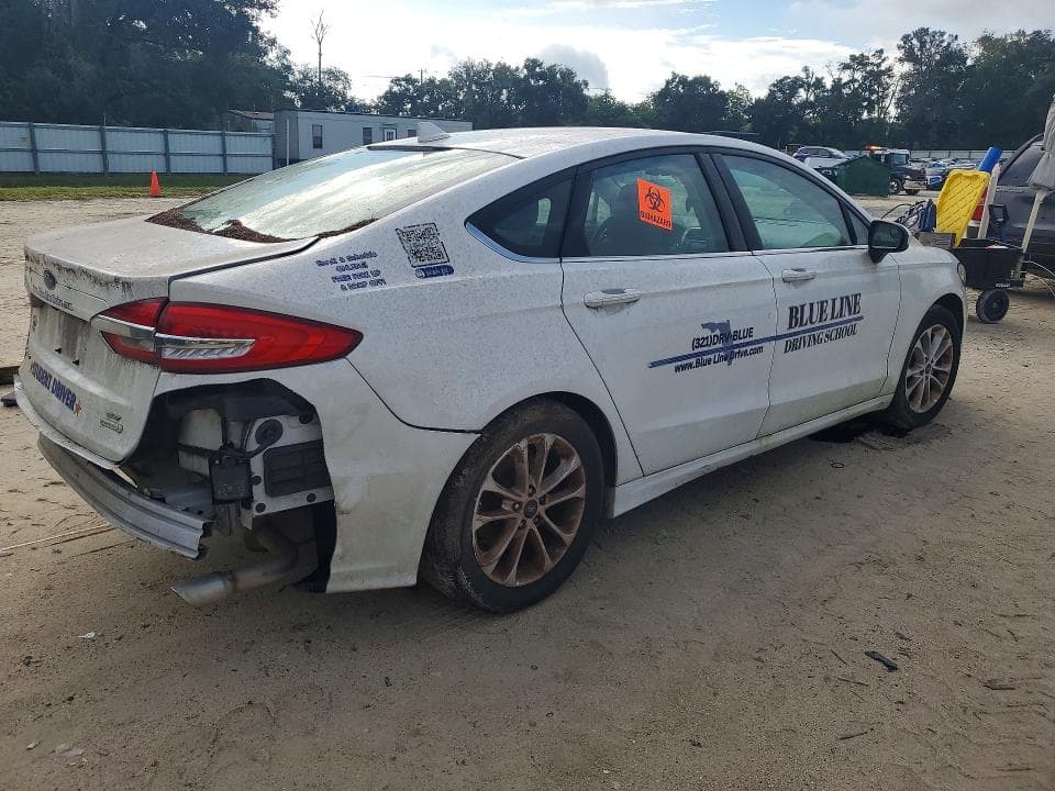 2019 FORD FUSION SE 3