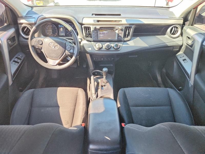 2018 TOYOTA RAV4 LE 8