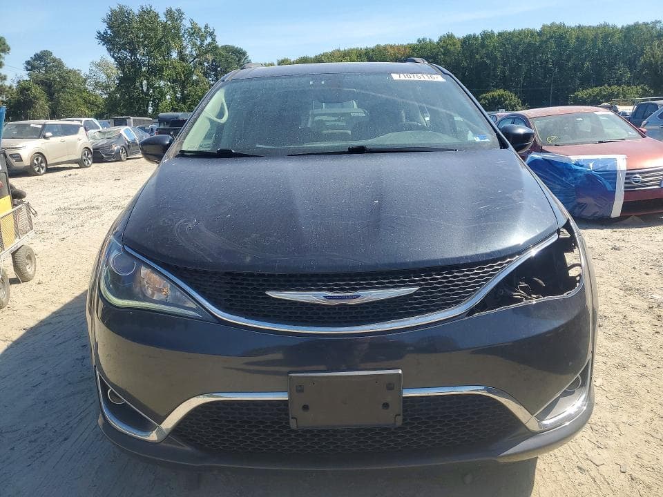 2019 CHRYSLER PACIFICA TOURING PLUS 5