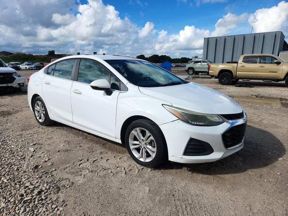 2019 CHEVROLET CRUZE LT 4
