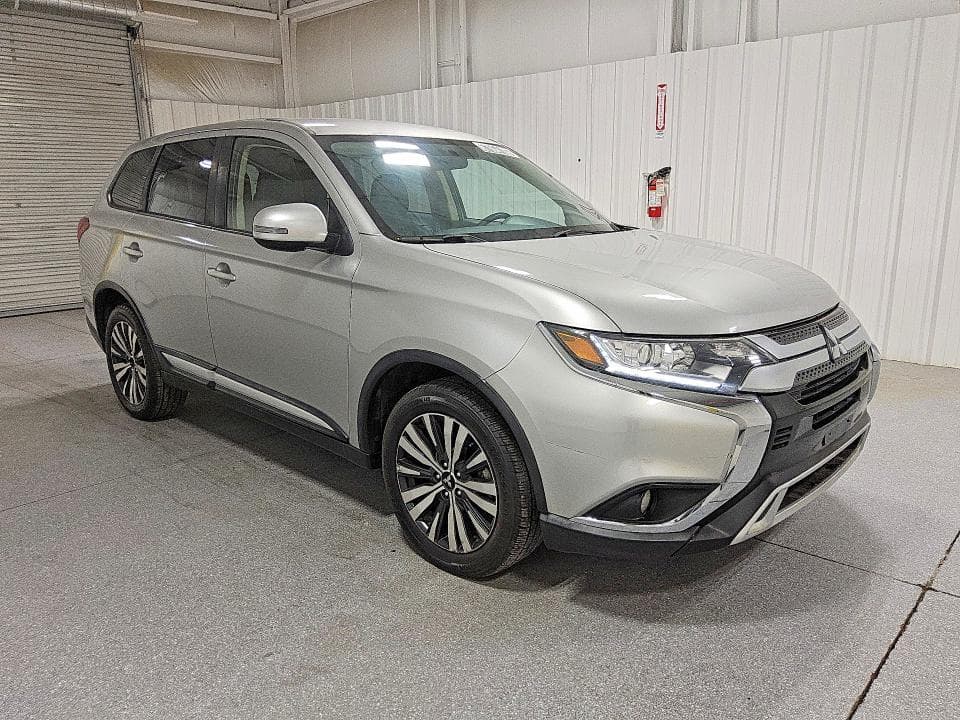 2019 MITSUBISHI OUTLANDER SE 4