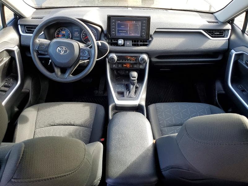 2021 TOYOTA RAV4 LE 8