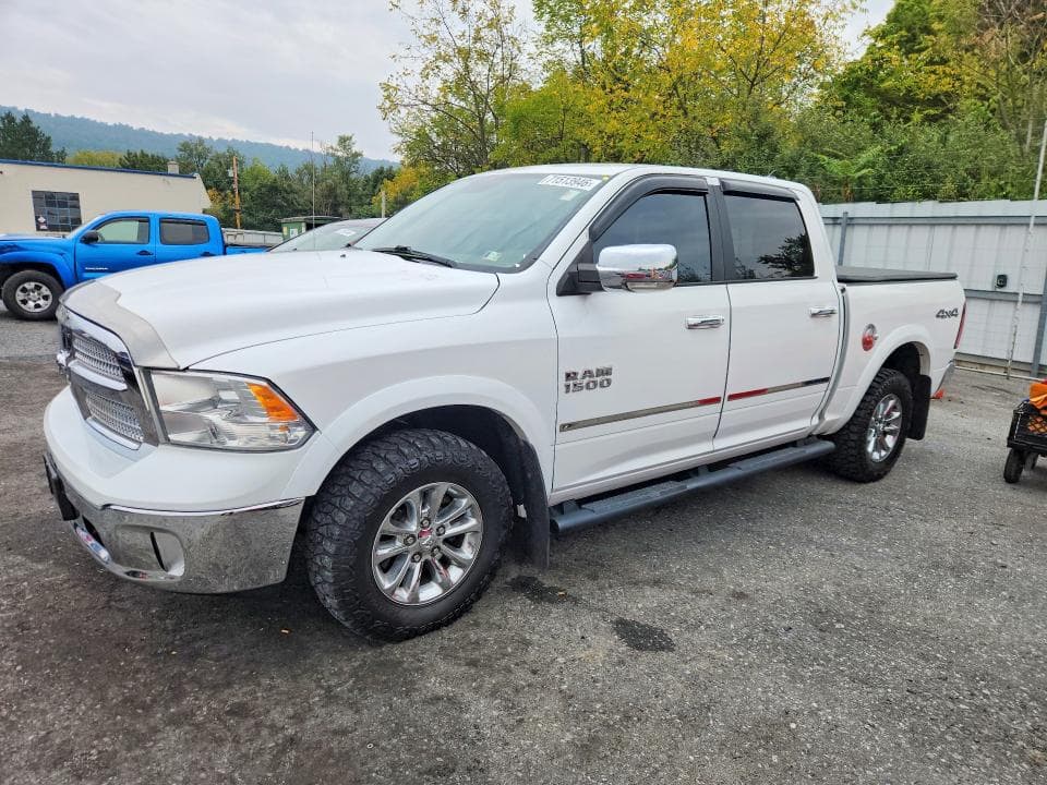 2018 RAM 1500 SLT - 1