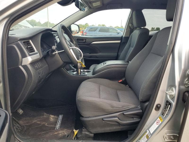 2019 TOYOTA HIGHLANDER LE 7