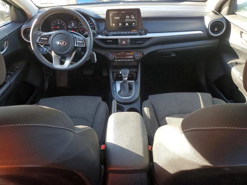 2019 KIA FORTE FE 8