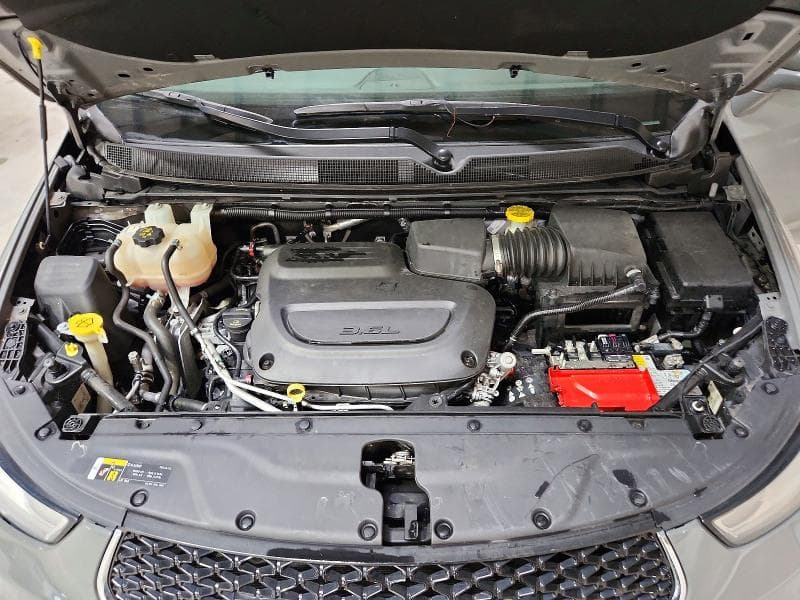 2021 CHRYSLER PACIFICA TOURING L 12