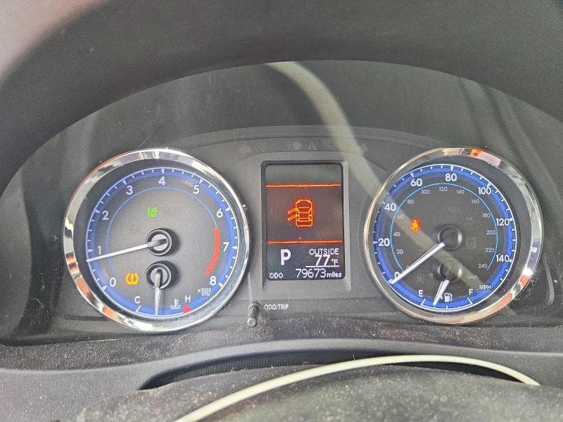 2019 TOYOTA COROLLA LE 9