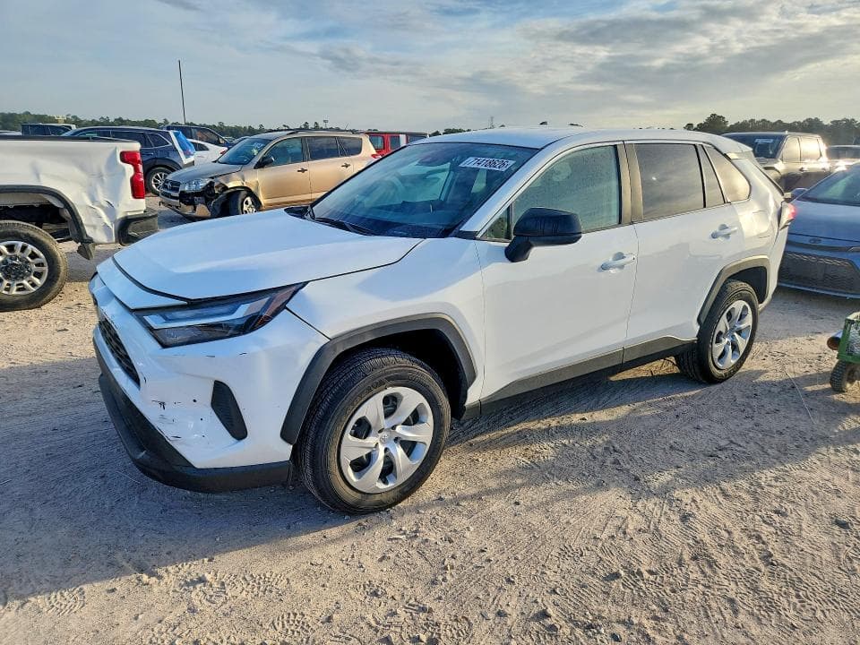 2024 TOYOTA RAV4 LE