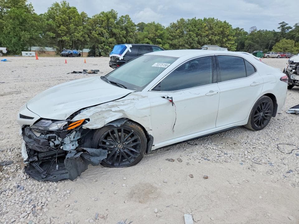 2023 TOYOTA CAMRY XSE - 1