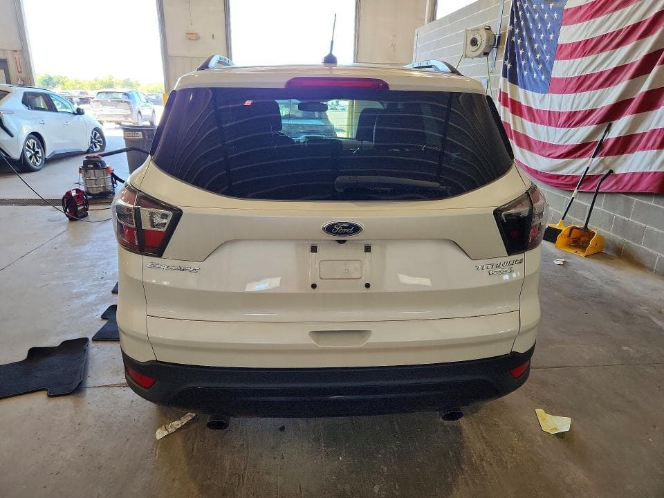 2017 FORD ESCAPE TITANIUM 6