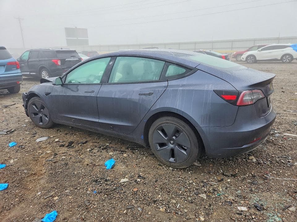 2022 TESLA MODEL 3 2