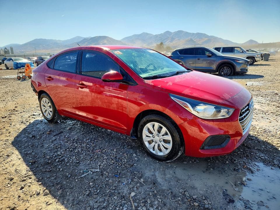 2022 HYUNDAI ACCENT SE 4