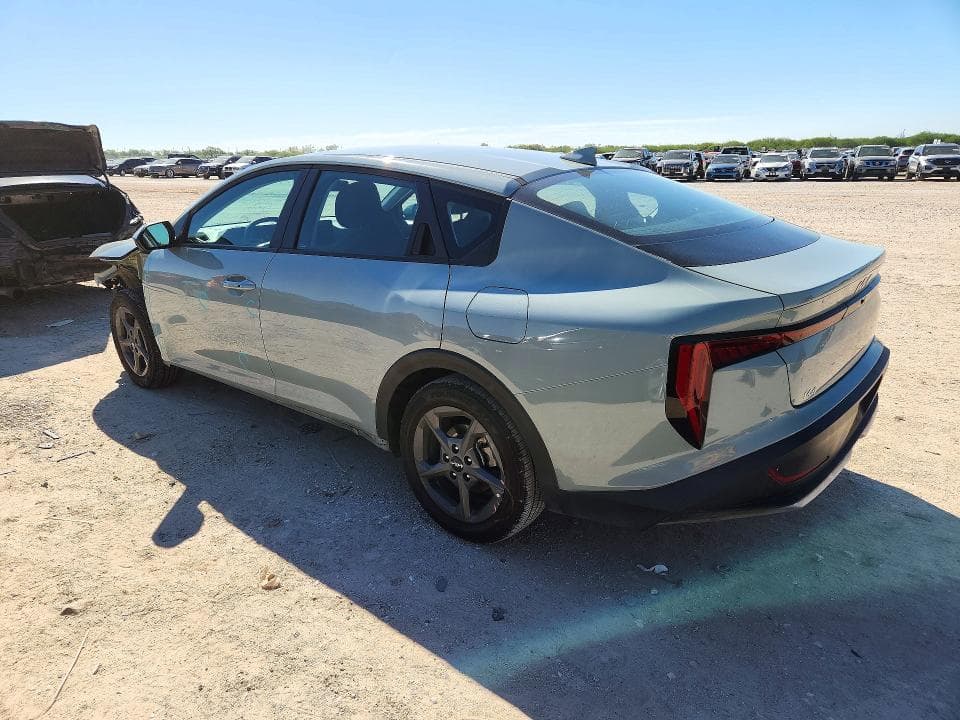 2025 KIA K4 LXS 2