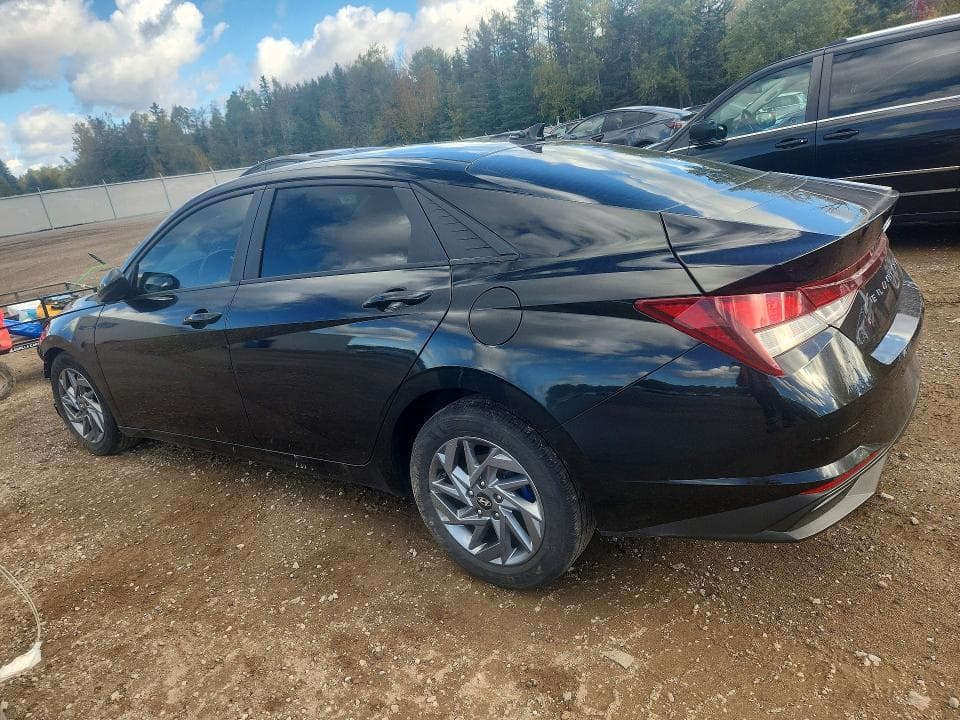 2022 HYUNDAI ELANTRA SEL 2