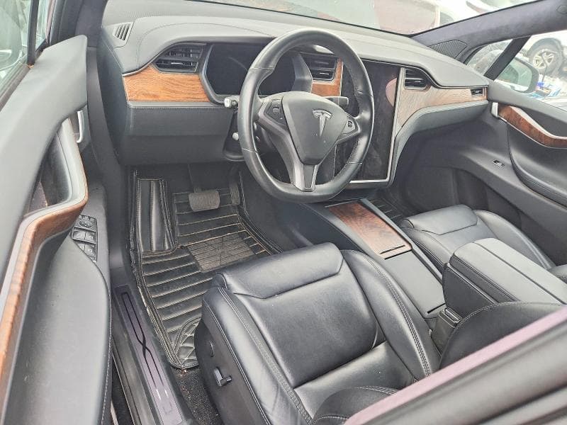 2019 TESLA MODEL X 8
