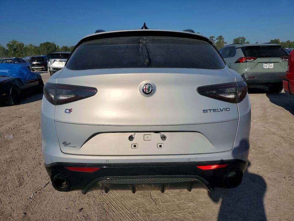 2024 ALFA ROMEO STELVIO TI 6