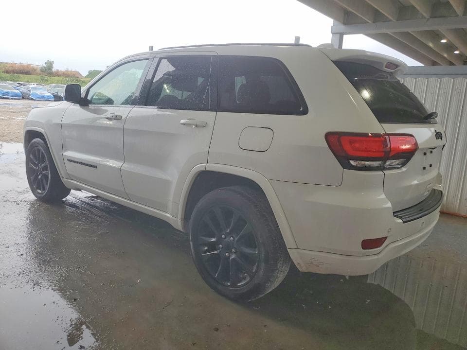2019 JEEP GRAND CHEROKEE LAREDO 2