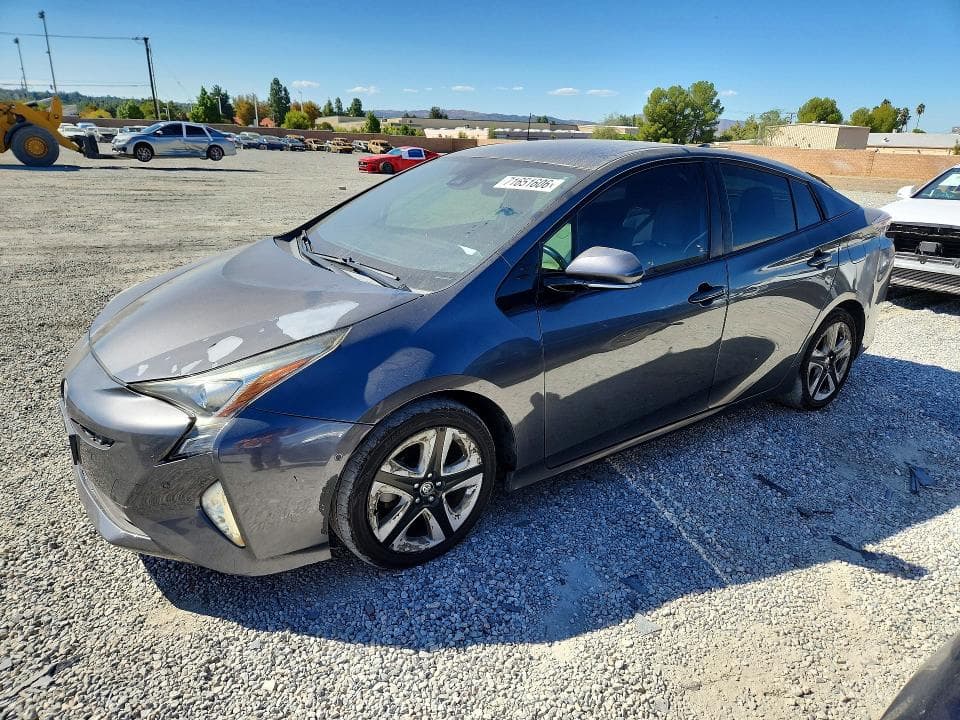 2017 TOYOTA PRIUS THREE TOURING - 1