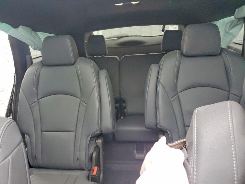 2024 BUICK ENCLAVE ESSENCE 10