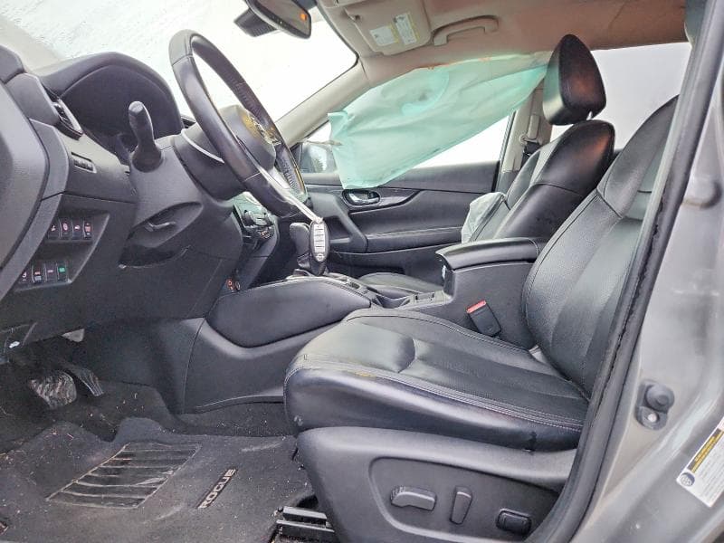 2017 NISSAN ROGUE SL 7